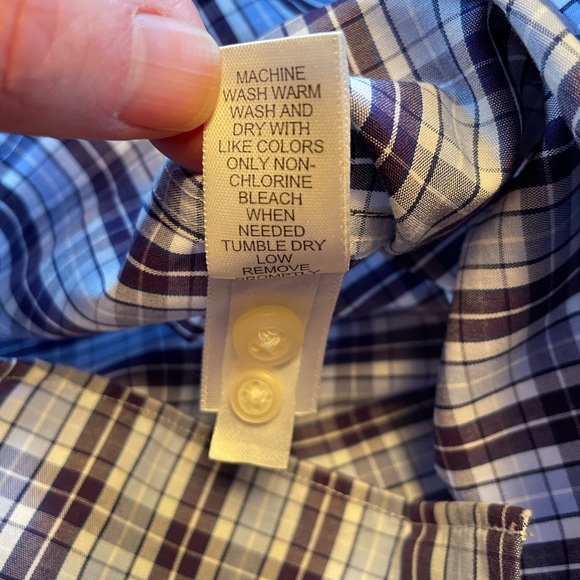 Banana Republic Non Iron Slim Fit Button Down Shirt - Picture 5 of 7